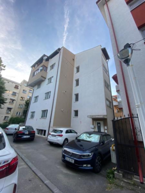 Luka Central Apartment